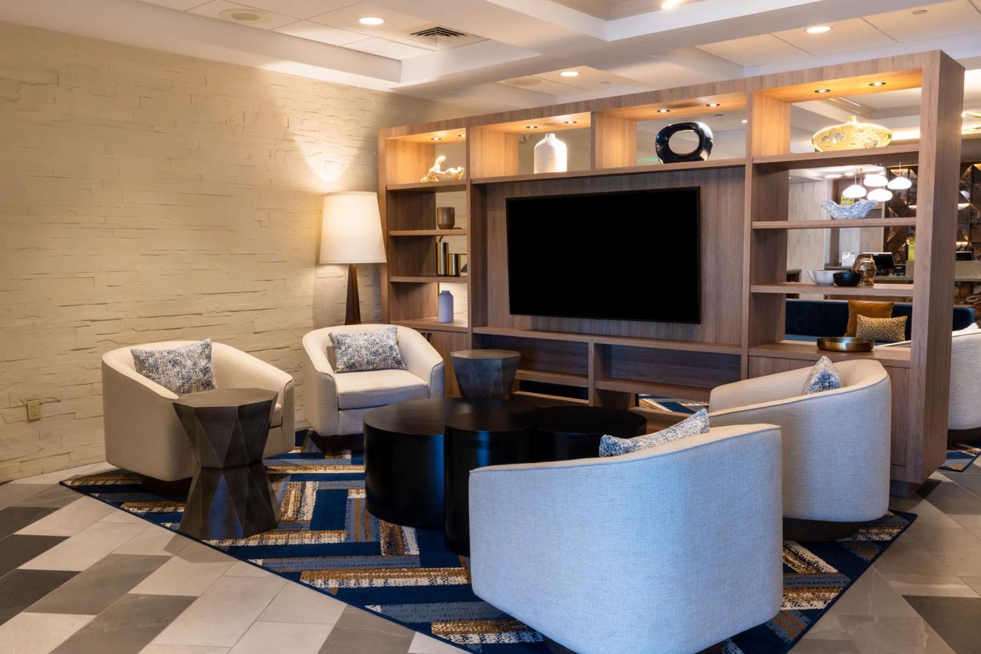 Doubletree By Hilton Tinton Falls-Итонтаун Экстерьер фото